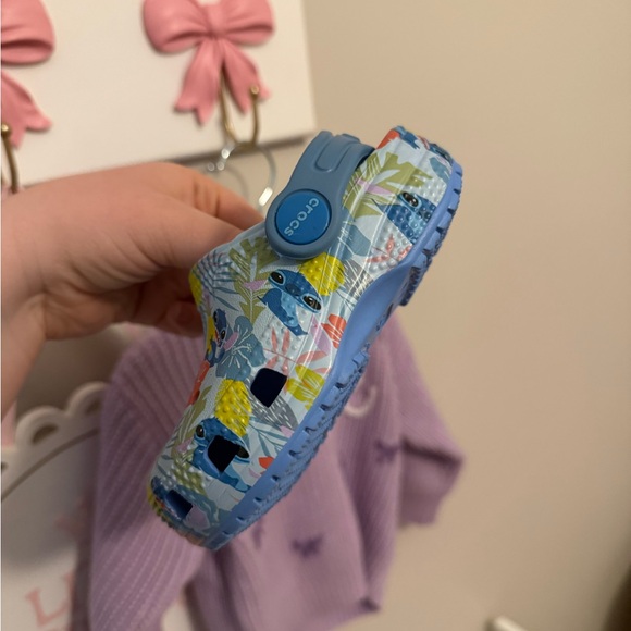 Stitch Crocs - Picture 4 of 5